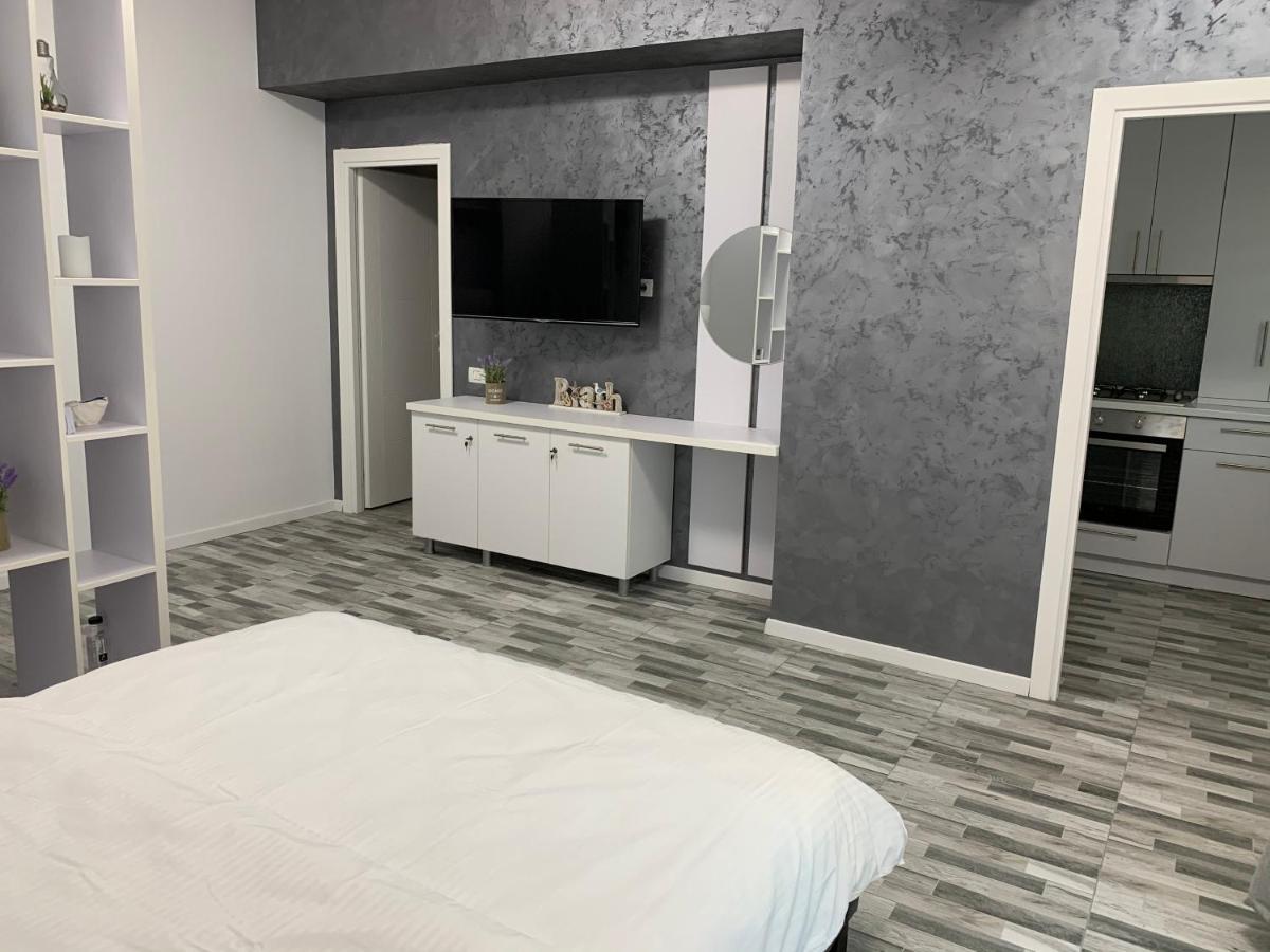 Apartament Alexandra Lejlighedshotel Mamaia Eksteriør billede